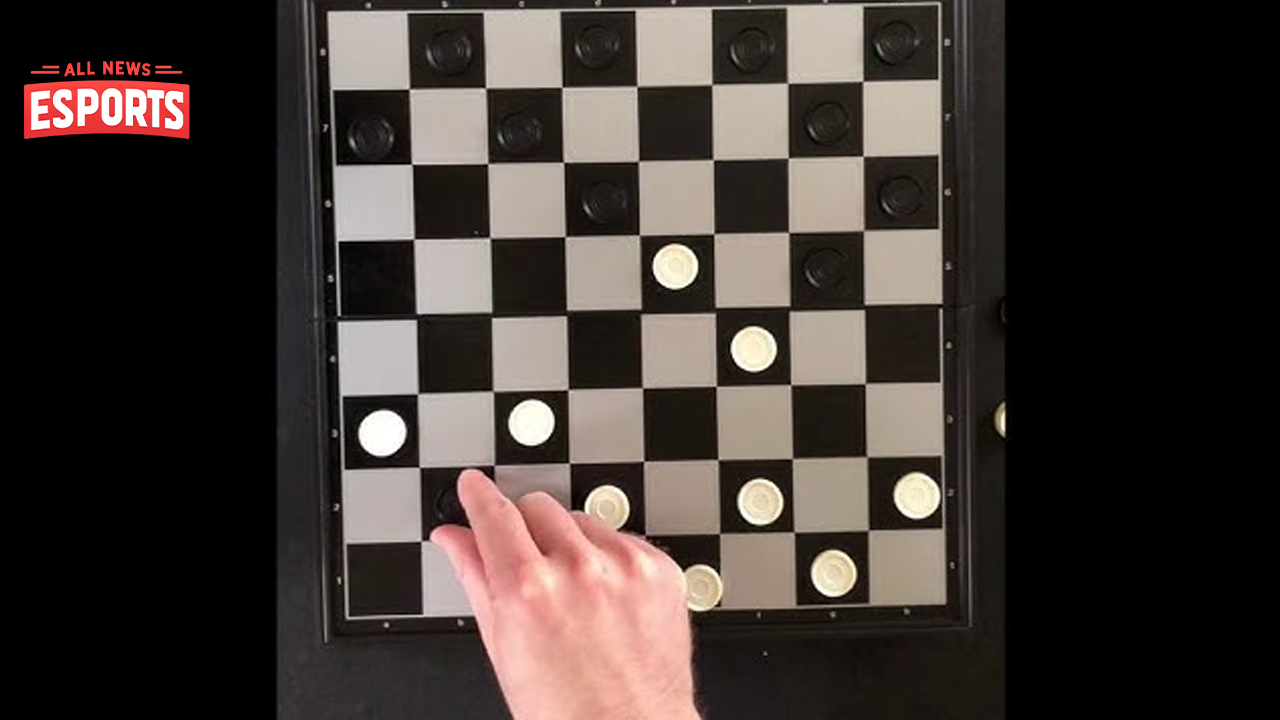 Checkers 2D Game Strategi Klasik yang Seru